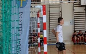  III Powiatowy Turniej Halowej Piłki Nożnej o Puchar Starosty Kieleckiego  (6)
