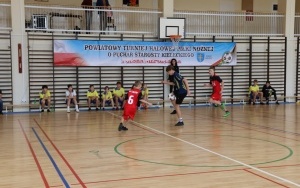  III Powiatowy Turniej Halowej Piłki Nożnej o Puchar Starosty Kieleckiego  (8)