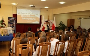 VII REGIONALNY PRZEGLĄD PIEŚNI I PIOSENKI PATRIOTYCZNEJ - Chęciny 2023 (13)