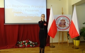 VII REGIONALNY PRZEGLĄD PIEŚNI I PIOSENKI PATRIOTYCZNEJ - Chęciny 2023 (1)