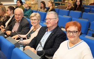 Forum NGO    (6)
