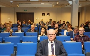 Forum NGO    (13)