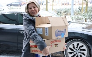 Mieszkańcy Powiatu biorą udział w Paczce dla Rodaka (13)