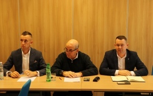 Radni obradowali podczas Komisji Dróg, Komunikacji i Transportu.  (2)