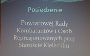 Posiedzenie Powiatowej Rady Kombatantów i Osób Represjonowanych przy Staroście Kieleckim (1)