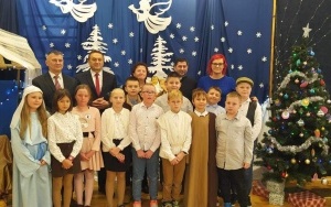 Jasełka w Szkole Podstawowej w Brzezinkach (8)