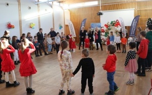 Spotkanie świąteczno -noworoczne z rodzinami zastępczymi (5)