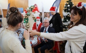 Spotkanie świąteczno -noworoczne z rodzinami zastępczymi (4)