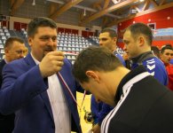 „XVI Halowych Mistrzostw Radnych i Pracowników Samorządowych W Piłce Nożnej O Puchar Starosty Kieleckiego”.