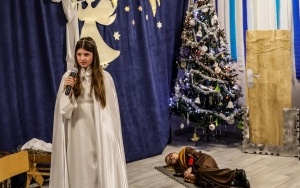 „Kolędowanie z aniołami” w Śladkowie Dużym  (15)