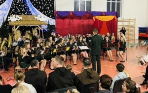 Kolędowanie w Piotrkowicach (8)