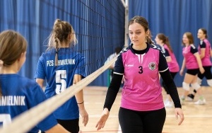 Mistrzostwa Szkół Powiatu Kieleckiego w piłce siatkowej  (1)