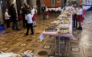 Słodkie wypieki uczniów PZS w Łopusznie (6)