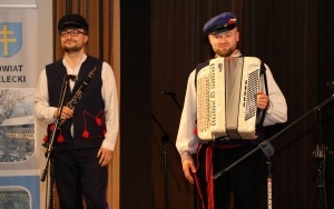 Kapela Ciekoty na Powiatowym Dniu Babci i Dziadka (2)