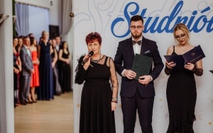 Bal maturalny w Powiatowym Zespole Szkół w Chęcinach (5)
