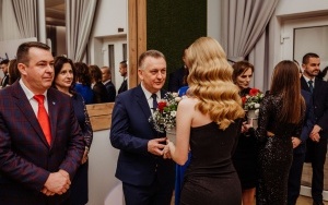Bal maturalny w Powiatowym Zespole Szkół w Chęcinach (14)