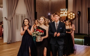 Bal maturalny w Powiatowym Zespole Szkół w Chęcinach (15)