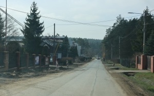 Dobre tempo prac na przebudowie drogi powiatowej w Masłowie Drugim i Dąbrowie (2)