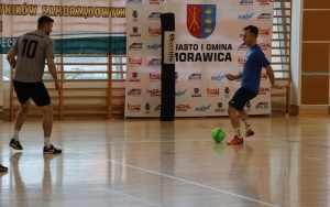 XXII (2)
