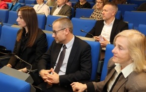 O wsparciu osób niepełnosprawnych (11)