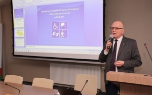 O wsparciu osób niepełnosprawnych (14)