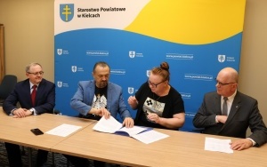 Osoby niepełnosprawne ze wsparciem na własną działalność (4)