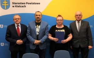 Osoby niepełnosprawne ze wsparciem na własną działalność (6)