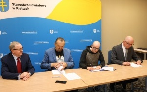 Osoby niepełnosprawne ze wsparciem na własną działalność (10)