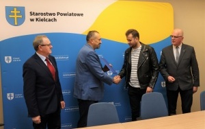Osoby niepełnosprawne ze wsparciem na własną działalność (14)