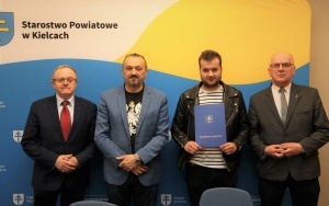 Osoby niepełnosprawne ze wsparciem na własną działalność (15)