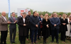 Rusza budowa internatu w Łopusznie (6)