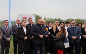 Rusza budowa internatu w Łopusznie (15)