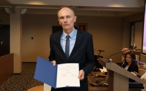 Zaprzysiężenie Rady Powiatu w Kielcach VII Kadencji (2)