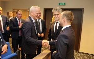 I sesja Rady Powiatu w Kielcach (20)