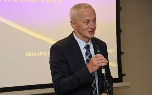 I sesja Rady Powiatu w Kielcach (12)