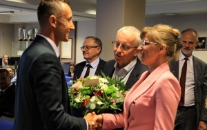 I sesja Rady Powiatu w Kielcach (1)