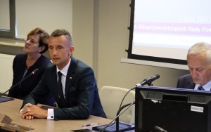 I sesja Rady Powiatu w Kielcach (4)