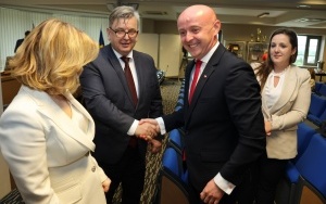 I sesja Rady Powiatu w Kielcach (20)