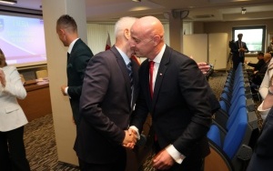 I sesja Rady Powiatu w Kielcach (3)