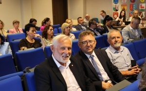 I sesja Rady Powiatu w Kielcach (10)