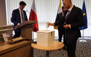 I sesja Rady Powiatu w Kielcach (12)