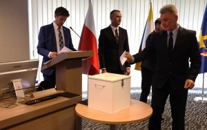 I sesja Rady Powiatu w Kielcach (17)