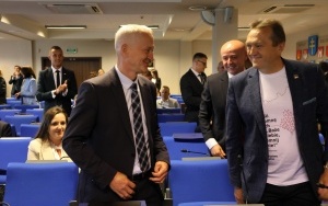 I sesja Rady Powiatu w Kielcach (1)
