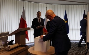I sesja Rady Powiatu w Kielcach (9)
