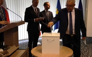 I sesja Rady Powiatu w Kielcach (13)