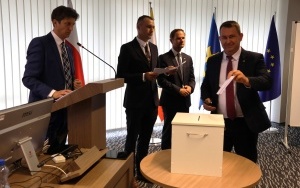 I sesja Rady Powiatu w Kielcach (2)