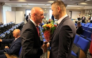 I sesja Rady Powiatu w Kielcach (9)