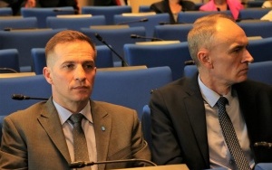 I sesja Rady Powiatu w Kielcach (6)