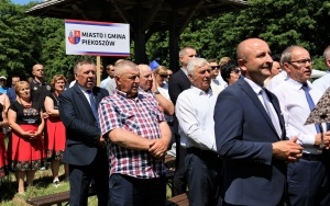 Msza na błoniach Świętego Krzyża (8)