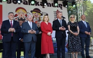 Msza na błoniach Świętego Krzyża (5)